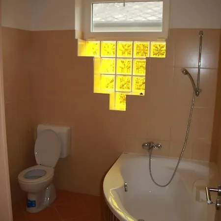 Apartment Zrinyi Heviz