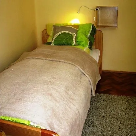 Zrinyi Apartment Heviz